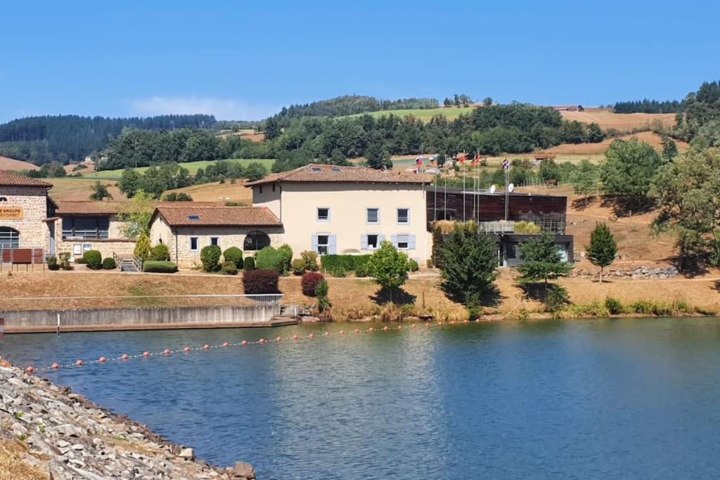 Joli Gite Rural Dans Un Havre De Paix Saint-Bonnet-le-Troncy المظهر الخارجي الصورة