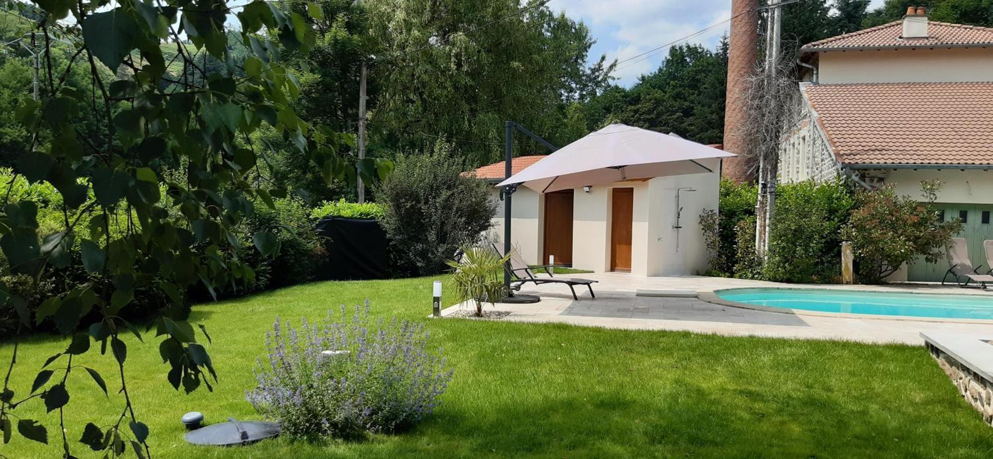 Joli Gite Rural Dans Un Havre De Paix Saint-Bonnet-le-Troncy المظهر الخارجي الصورة